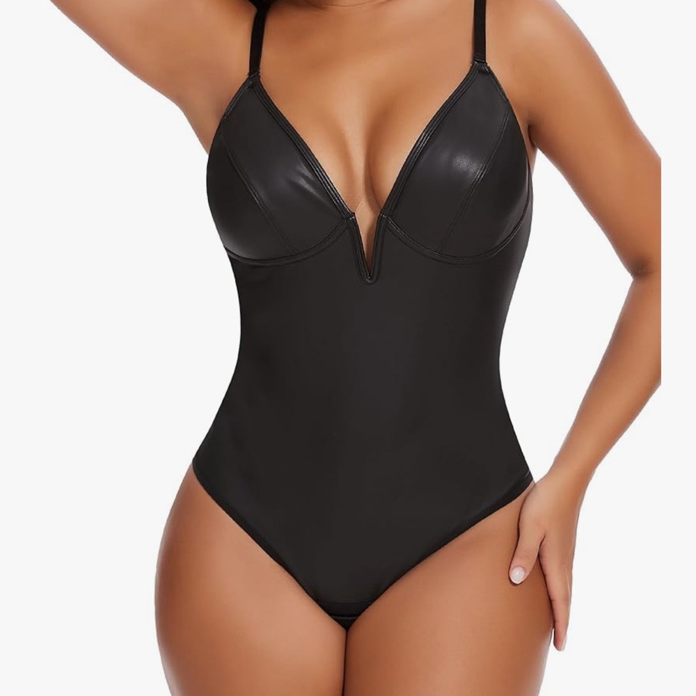 NWOT SHAPERIN Women's Deep V Neck Faux Leather Corset Bodysuit Large